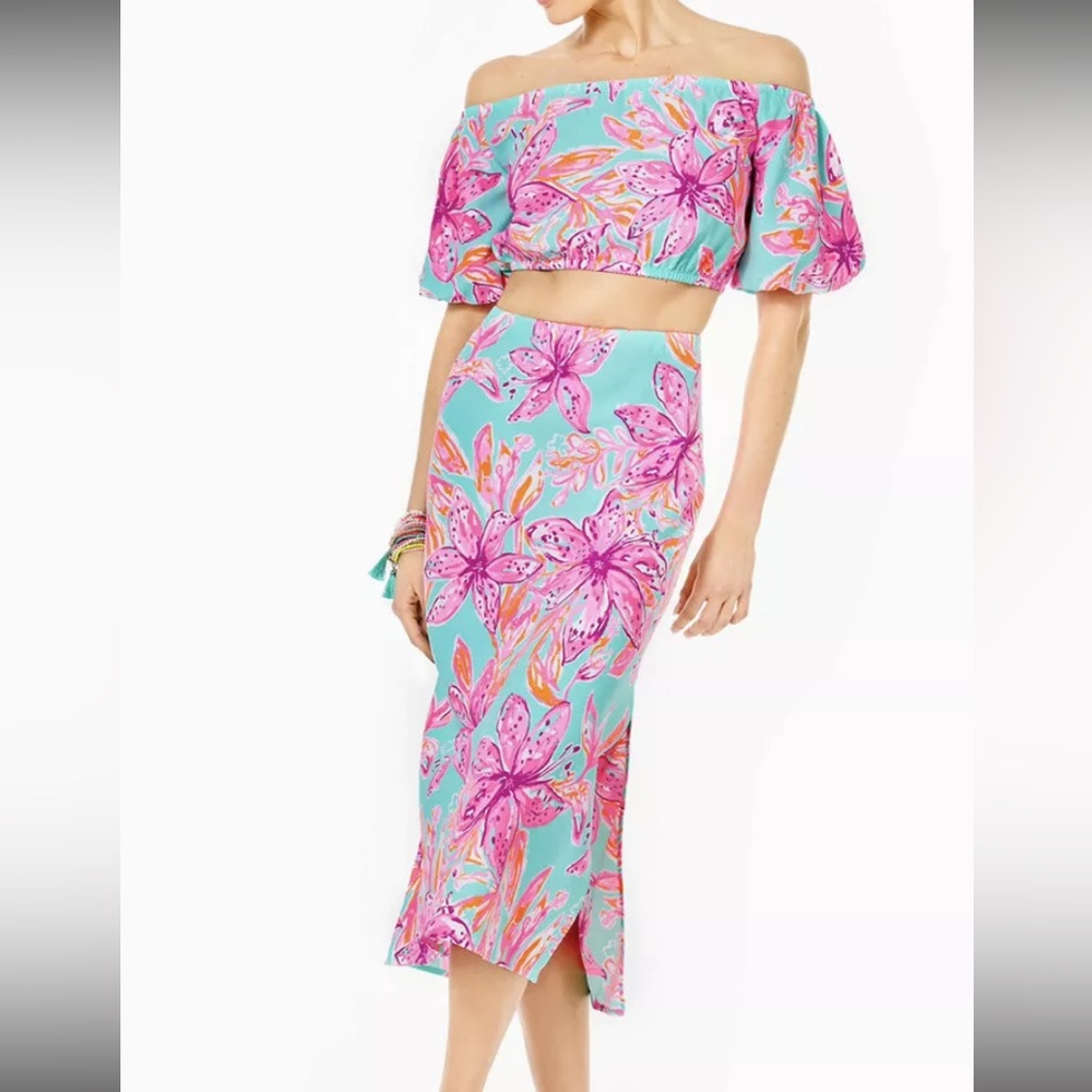 NWT LILLY PULITZER Esmeray Set Surf Blue Bonita Blooms - Picture 2 of 12